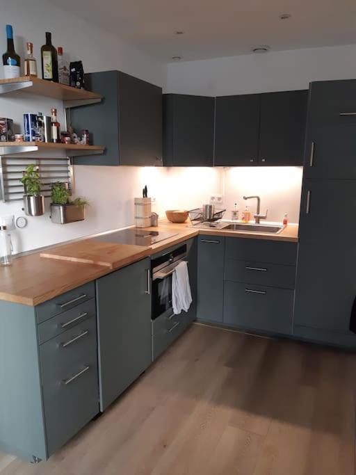 Paris: Appartement Batignolles Ngoại thất bức ảnh